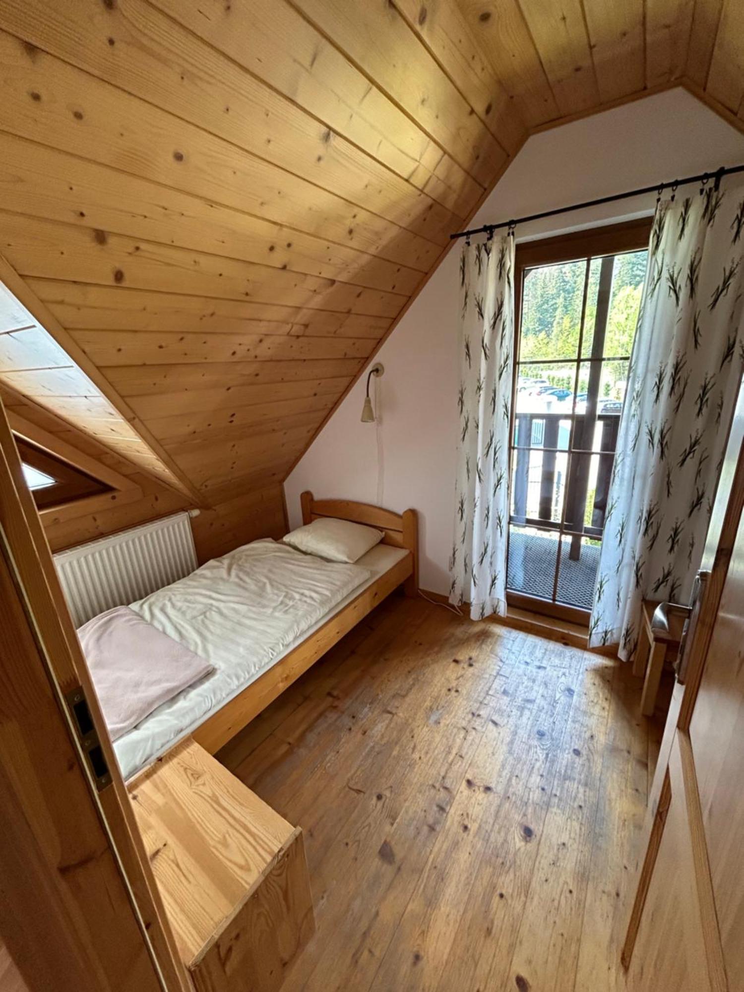 Lodge Pod Wodospadem Caloroczne